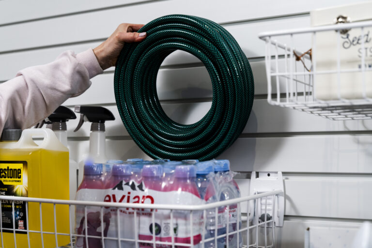 shallow basket set holding water